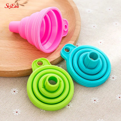 Silicone Folding Funnels Kitchen Tools Kitchen Accessory Foldable Funnel Mini Silicone Collapsible Portable Funnel 5Zcf129